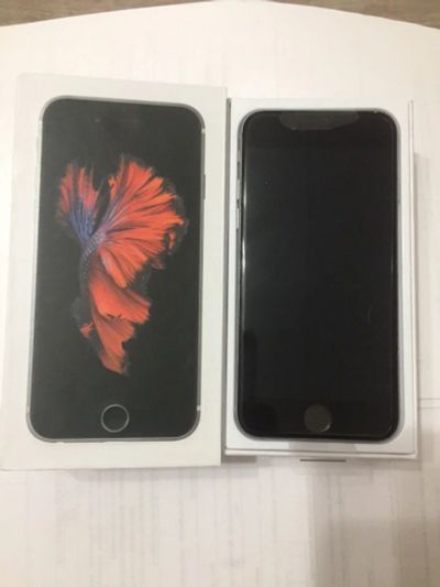 Лот: 10995841. Фото: 1. iPhone 6s 16gb. Смартфоны