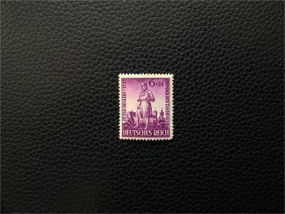 Лот: 11505152. Фото: 1. 3 рейх 1942 Хенляйн. Марки