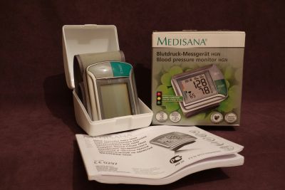 Лот: 18379856. Фото: 1. Тонометр Medisana HGN. Оборудование