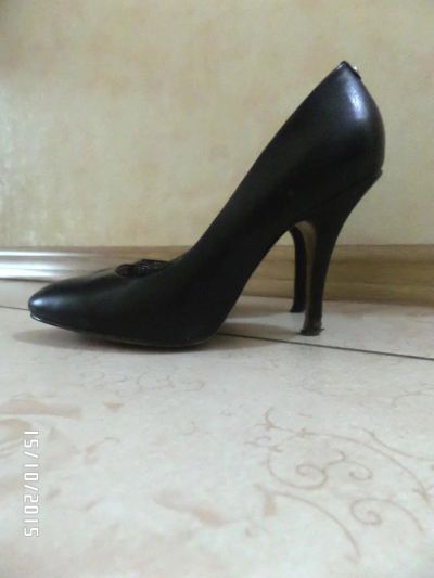 Лот: 6271328. Фото: 1. Туфли 38 размер. Туфли