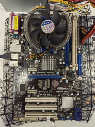 Лот: 19141266. Фото: 1. Комплект ASRock M3A UCC + процессор... Комплекты запчастей