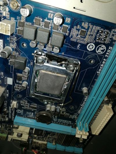 Лот: 17059604. Фото: 1. С рубля core i5 2320 + H61 плата... Процессоры