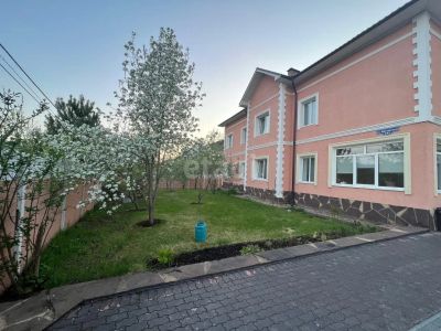 Лот: 25296943. Фото: 1. 5-комн. и более дом , Красноярск... Дома