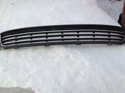 Лот: 7020969. Фото: 1. решетка VW Polo. Кузов