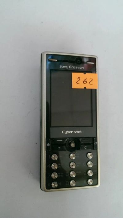 Лот: 6518854. Фото: 1. Сотовый телефон sony ericsson... Кнопочные мобильные телефоны