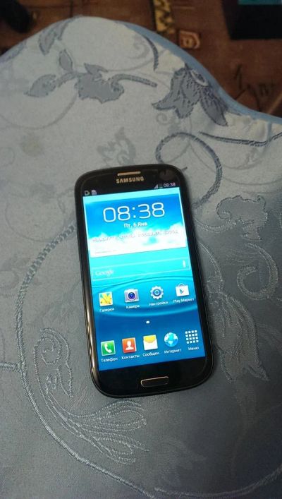 Лот: 3767317. Фото: 1. galaxy s3 black. Смартфоны