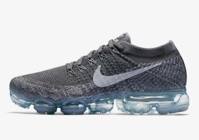 Лот: 10901653. Фото: 1. Кроссовки Nike Air VaporMax. Кеды, кроссовки, слипоны