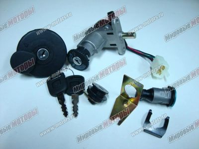 Лот: 7613632. Фото: 1. Замок зажигания FT50QT-18 (+ замок... Запчасти