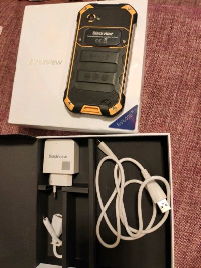 Лот: 14340847. Фото: 1. Смартфон Blackview BV6000. Смартфоны
