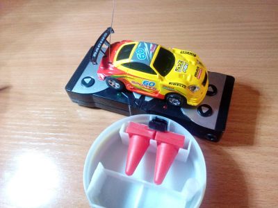 Лот: 6877762. Фото: 1. Mini Racing, Многоцветный автомобиль... Другое (сувениры, подарки)