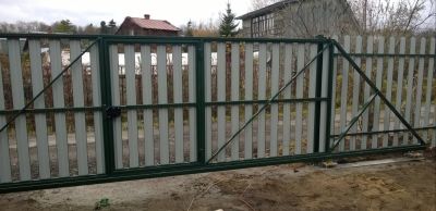 Лот: 15846103. Фото: 1. Откатные ворота из евроштакетника... Ворота, заборы, шлагбаумы