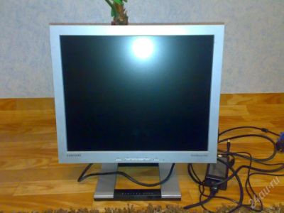 Лот: 51205. Фото: 1. ЖК 17" Samsung SyncMaster 172s. Красноярск