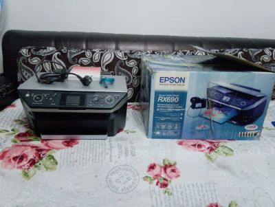 Лот: 16336524. Фото: 1. МФУ Epson Stylus Photo RX690. МФУ и копировальные аппараты