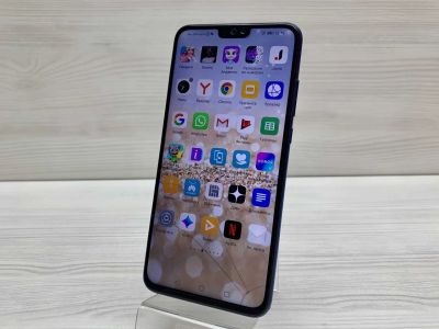 Лот: 16708499. Фото: 1. Смартфон HONOR 8X 4/128GB (JSN-L21... Смартфоны