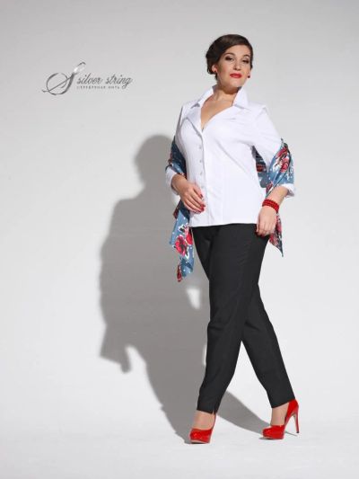Лот: 8435806. Фото: 1. брюки новые2. Брюки, шорты