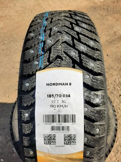 Лот: 24373099. Фото: 1. Зимняя резина 185/70 R-14 "Ikon... Шины