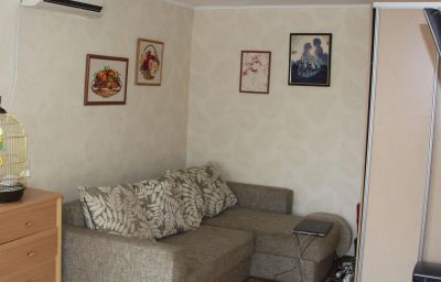 Лот: 5483306. Фото: 1. Продам 2 комнатная квартира с... Квартиры, студии