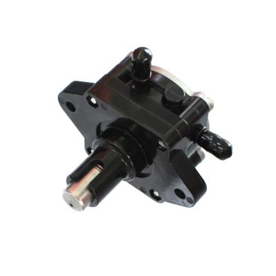 Лот: 22309993. Фото: 1. Насос топливный Suzuki DF100-DF140... Запчасти для лодок, катеров, лодочных моторов