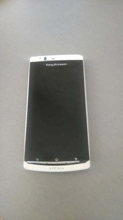 Лот: 9562340. Фото: 1. Смартфон Sony Ericsson Xperia... Смартфоны