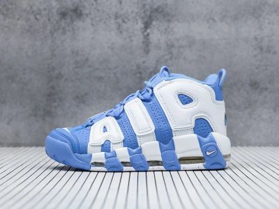 Лот: 16009604. Фото: 1. Кроссовки Nike Air More Uptempo... Кеды, кроссовки, слипоны