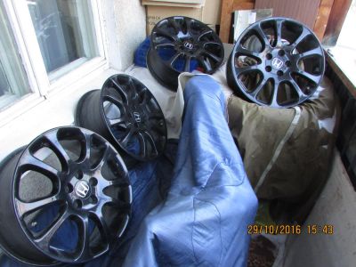 Лот: 8459834. Фото: 1. Продам диски. Диски