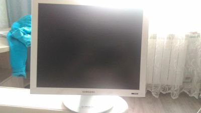 Лот: 7450150. Фото: 1. Монитор компьютерный Samsung syncmaster... Другое (тв и видео)