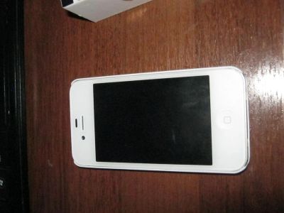 Лот: 3679649. Фото: 1. IPhone 4 8Gb. Смартфоны