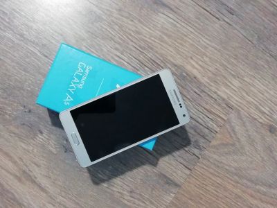 Лот: 12443210. Фото: 1. Смартфон Samsung galaxy A5 (2015... Смартфоны