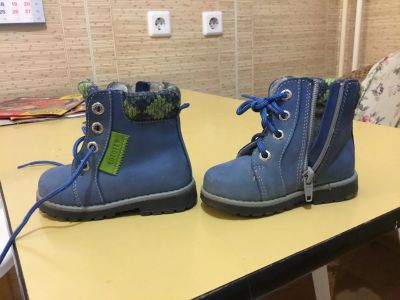 Лот: 14756217. Фото: 1. Детские демисезонные ботинки Котофей... Ботинки