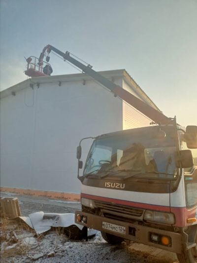 Лот: 19976315. Фото: 1. услуги манипулятора б\нал, автовышка... Аренда спецтехники