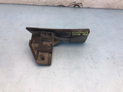 Лот: 24347133. Фото: 1. брызговик toyota corolla E150. Двигатель и элементы двигателя