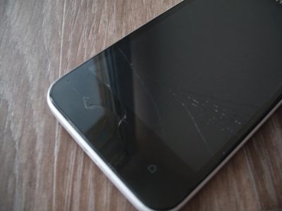Лот: 5981322. Фото: 1. HTC Desire 300 White. Смартфоны