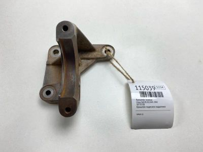 Лот: 25529758. Фото: 1. Кронштейн привода Volvo S60 2002... Двигатель и элементы двигателя