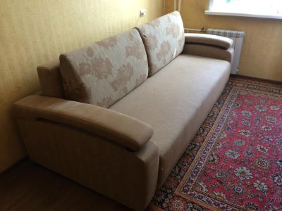 Лот: 4331463. Фото: 1. Диван. Кресла, пуфы