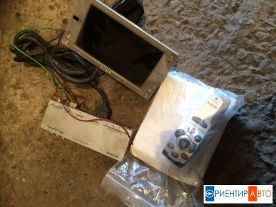 Лот: 10360100. Фото: 1. Монитор SONY XVM-DV609. Мониторы, DVD