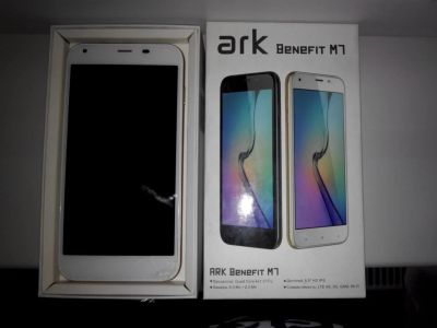 Лот: 8498197. Фото: 1. Benefit M7. Смартфоны