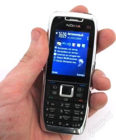 Лот: 109399. Фото: 1. Nokia E51 (предпочтительнее обмен... Кнопочные мобильные телефоны