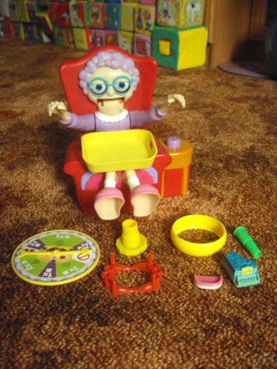 Лот: 16334272. Фото: 1. Игра Детская Настольная Tomy Не... Детские настольные игры
