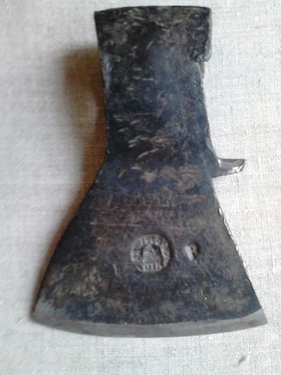 Лот: 9704261. Фото: 1. Топор ЗиК 1950-60. Ручной инструмент