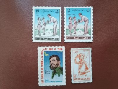 Лот: 25678321. Фото: 1. Марки разных стран. Марки