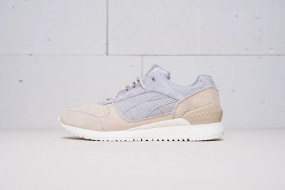 Лот: 11618449. Фото: 1. Кроссовки Asics Gel Respector. Кеды, кроссовки, слипоны