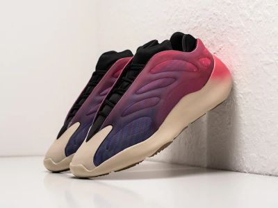Лот: 24979442. Фото: 1. Кроссовки Adidas Yeezy Boost 700... Кеды, кроссовки, слипоны