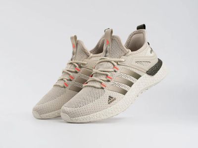 Лот: 25045675. Фото: 1. Кроссовки Adidas Ultra Boost. Кеды, кроссовки, слипоны