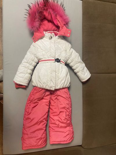 Лот: 19528829. Фото: 1. Костюм зимний для девочки Fun... Комплекты, комбинезоны, костюмы