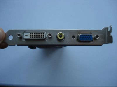 Лот: 8197578. Фото: 1. Видеокарта GeForce FX 5200 250Mhz... Видеокарты