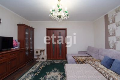 Лот: 25288547. Фото: 1. 3-комн. квартира , Красноярск... Квартиры, студии