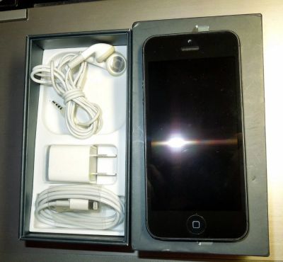 Лот: 7616052. Фото: 1. iPhone 5 16gb полный комплект. Смартфоны