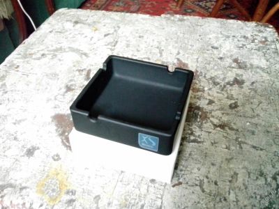 Лот: 5704288. Фото: 1. Пепельница. Зажигалки, спички, пепельницы