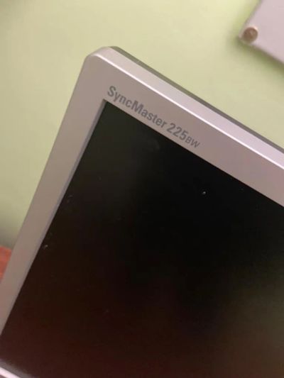 Лот: 20773987. Фото: 1. Samsung SyncMaster 225BW 22-дюймовый... ЖК-мониторы