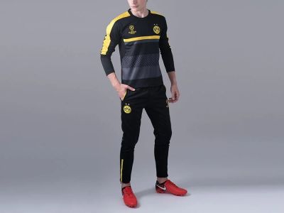 Лот: 12695776. Фото: 1. Спортивный костюм Puma FC BVB... Форма